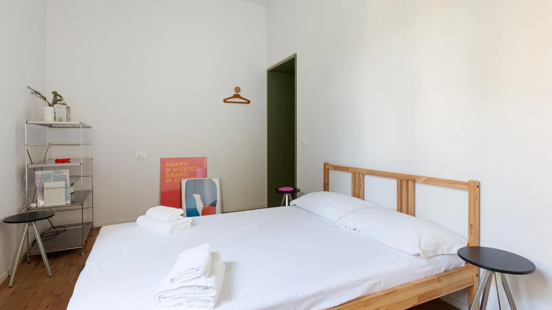 Abbiategrasso M2 Green Apartment With Balconies 米兰