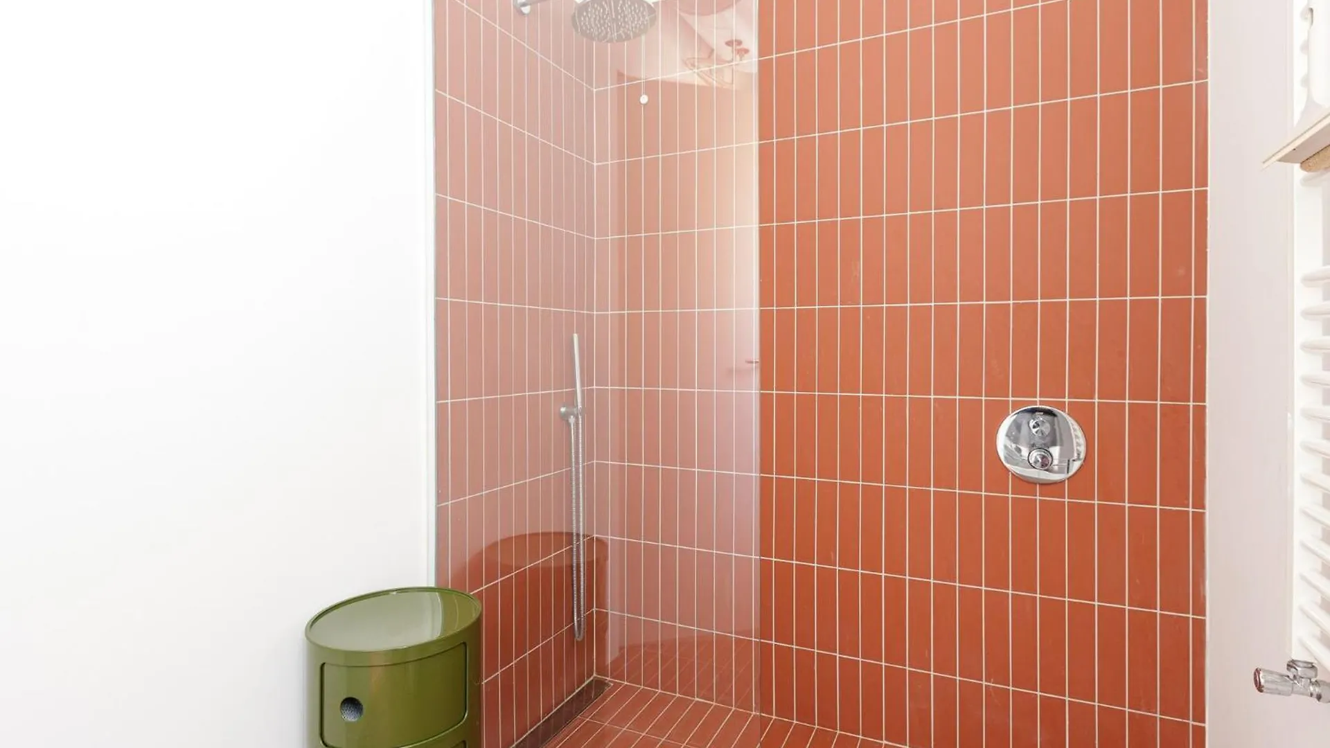 Abbiategrasso M2 Green Apartment With Balconies Milan Italy